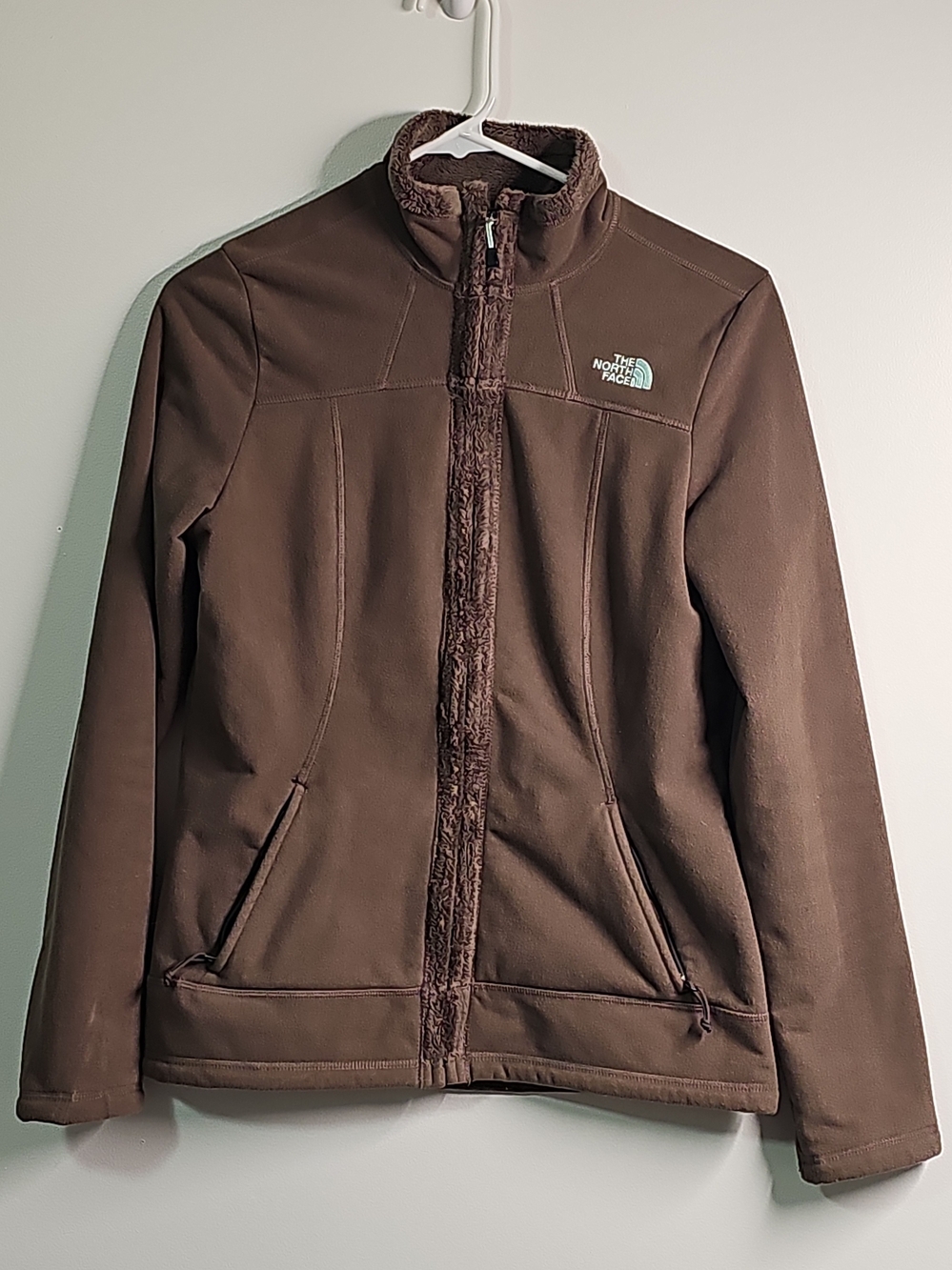 The North Face Women's Brown Full-Zip Softshell Jacket